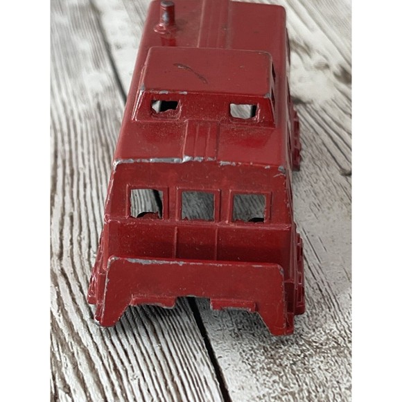 Vintage Midgetoy Rockford Ill Metal Red Caboose Train Car 3" Made in USA - Picture 5 of 16